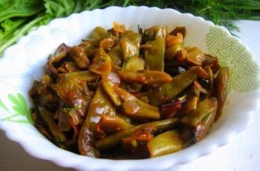 Лобио из зелёной стручковой фасоли по-грузински