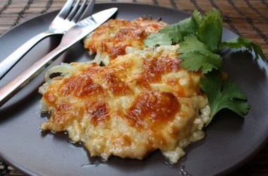 Мясо по-французски с запеченным картофелем